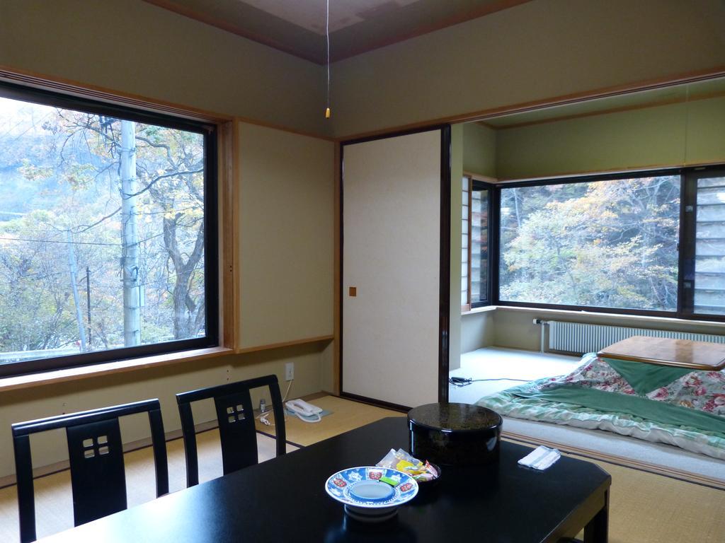 Hamaya Ryokan Nakanojo Dış mekan fotoğraf